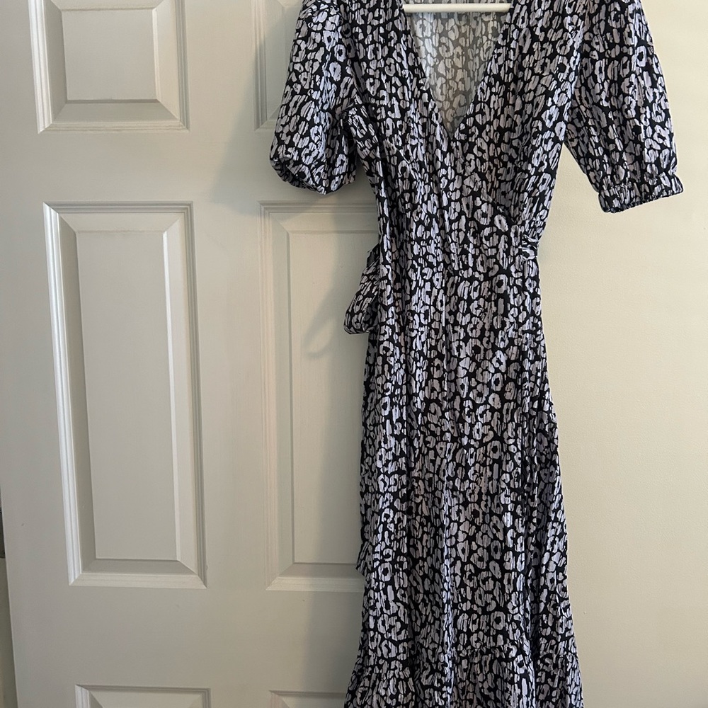 NWT Rails wrap dress